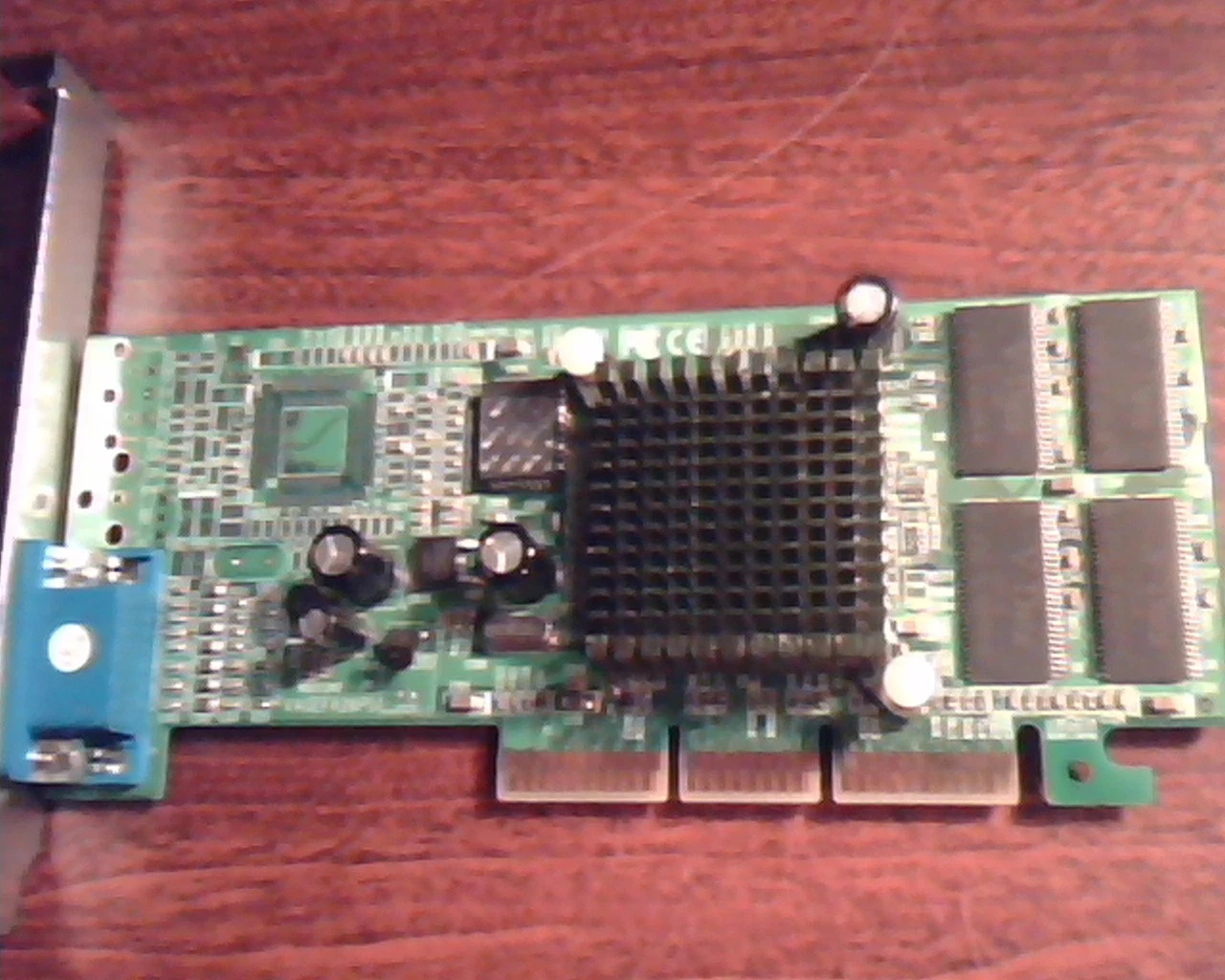 AGP card GeForce2 MX400 64MB SDR VGA PV-T07G-DRH8 Ver3.1 Video