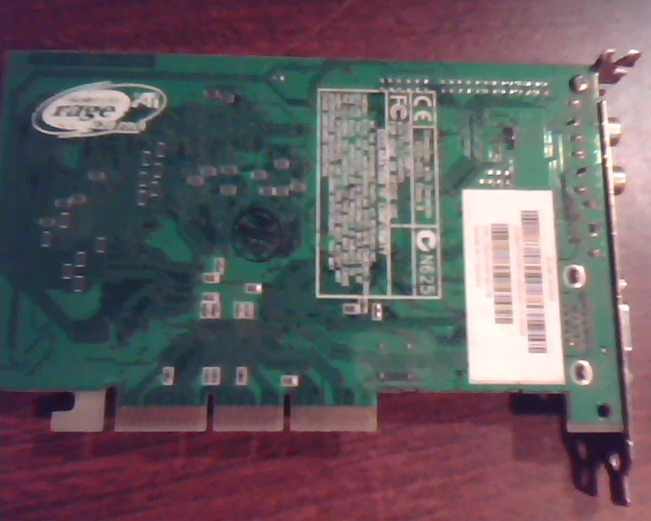 AGP card ATI Rage 128 Pro 109-63200-01 R128P SD32M N625 1026321600 VGA Video - image 3
