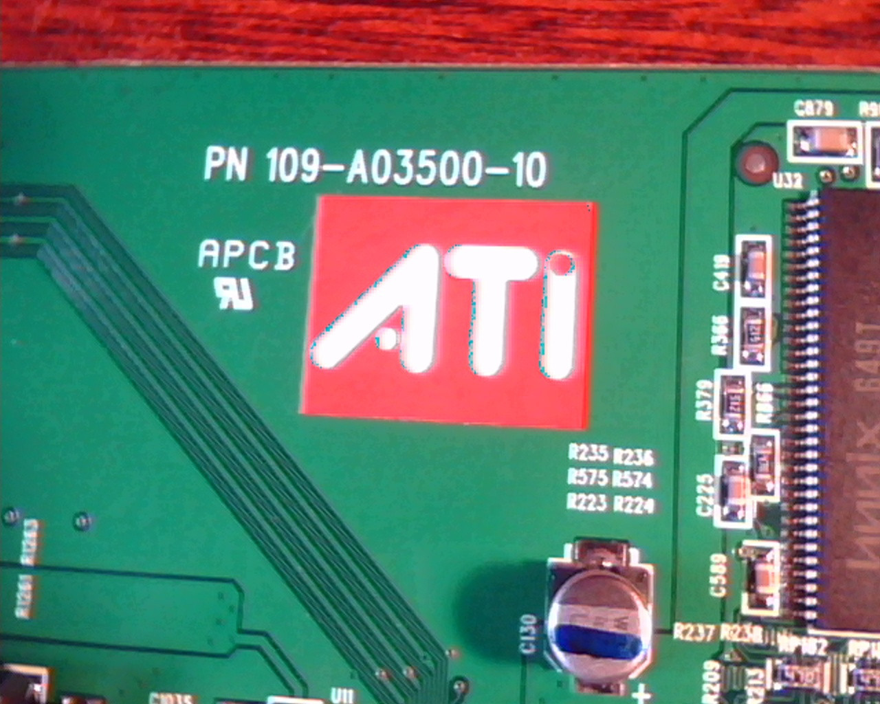 AGP card ATI 109-A03500-10 Radeon 9550XL 256MB 102A0352313 DVI VGA AV - image 2