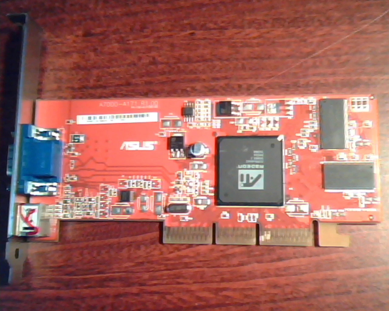AGP card ASUS A7000-A171 ATI Radeon 109-A171GN-00 R1.00 A7000 T 64M A VGA TV