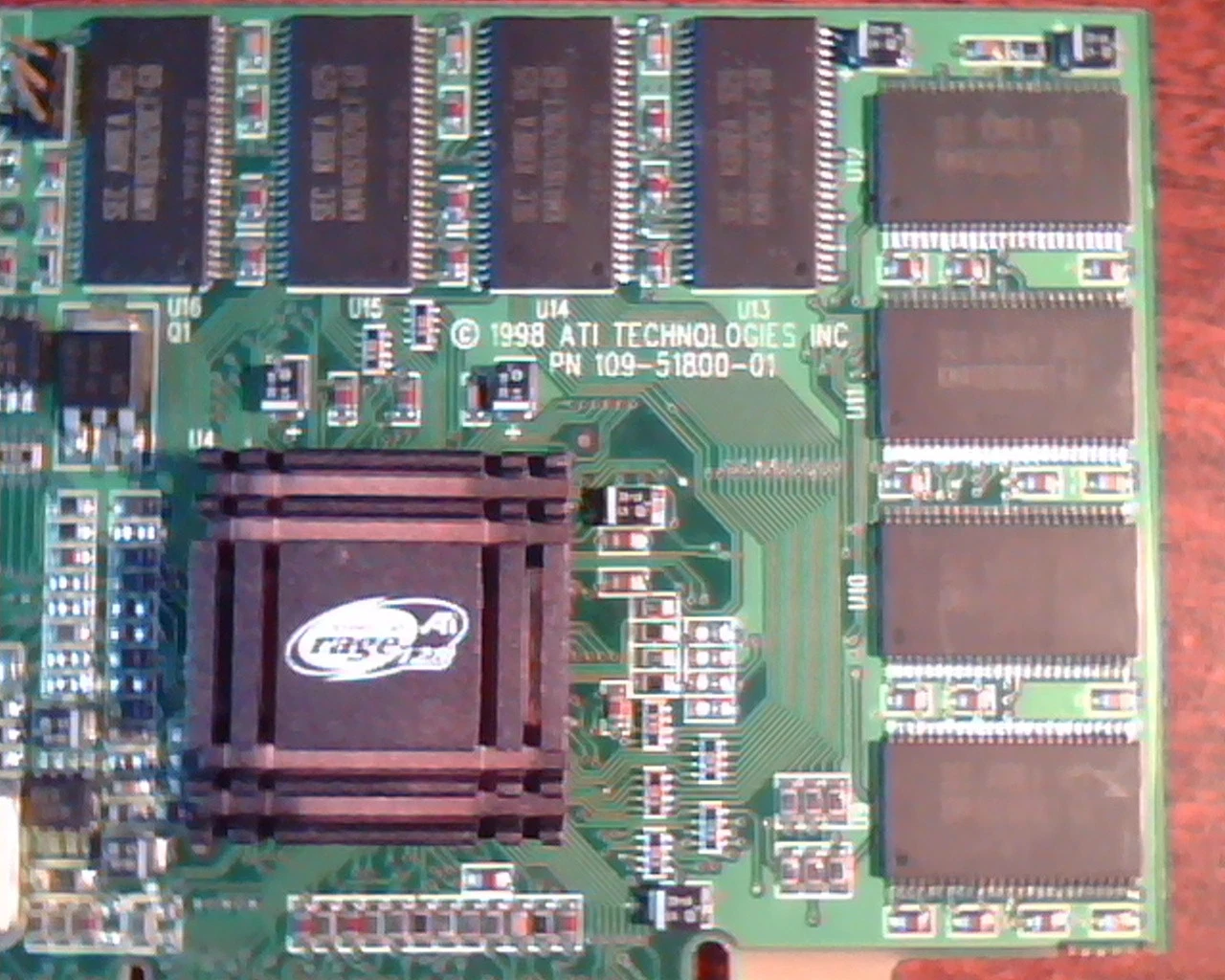 AGP card ATI 109-51800-01 Rage 128 R128 Ver 2.0 N625 1025182100 - image 2