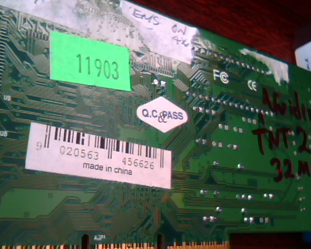 AGP card NVIDIA TNT2 32M M64-S 0036 VGA M103A - image 4