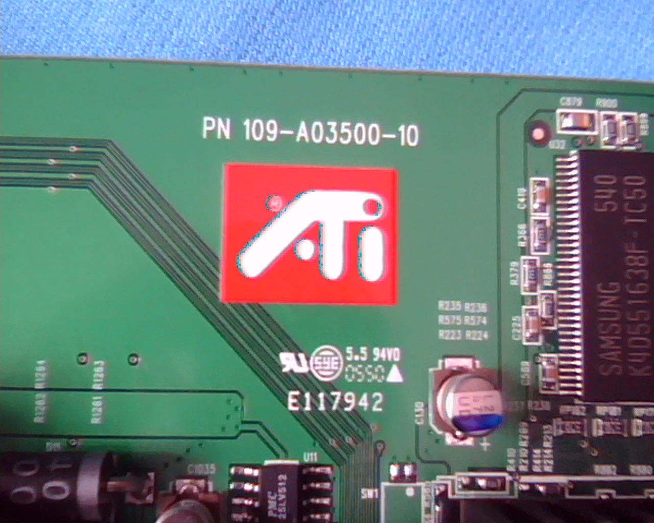 AGP card ATI 109-A03500-10 Radeon 9550XL 256MB 102A0352312 DVI VGA TV - image 2
