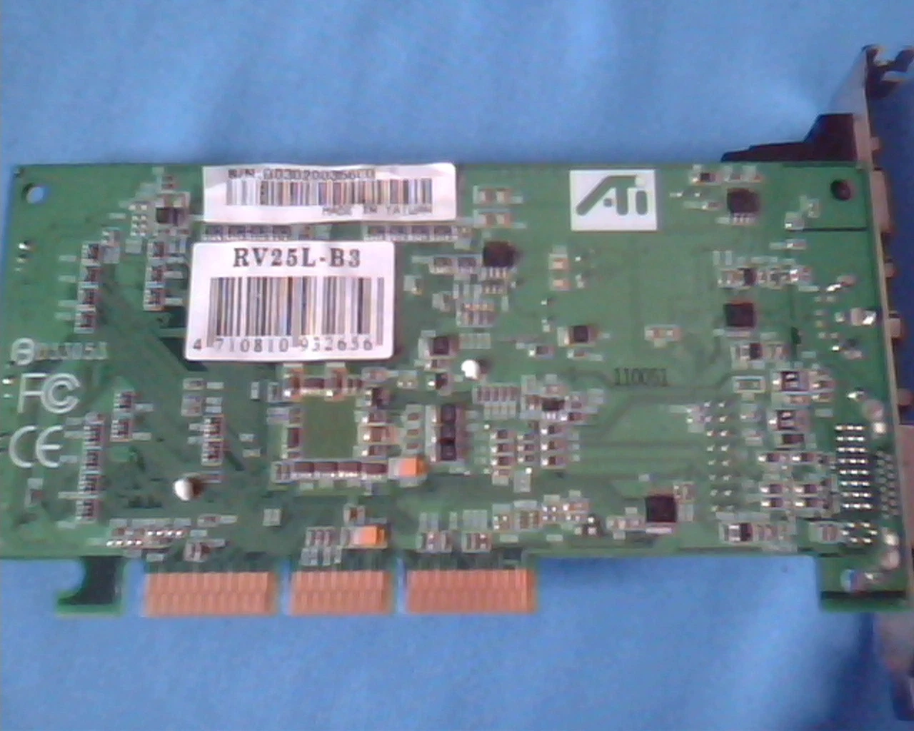 PowerColor Ati Radeon 9000 RV25L-B3 DVI VGA v1.1 64M AGP video graphics card - image 4