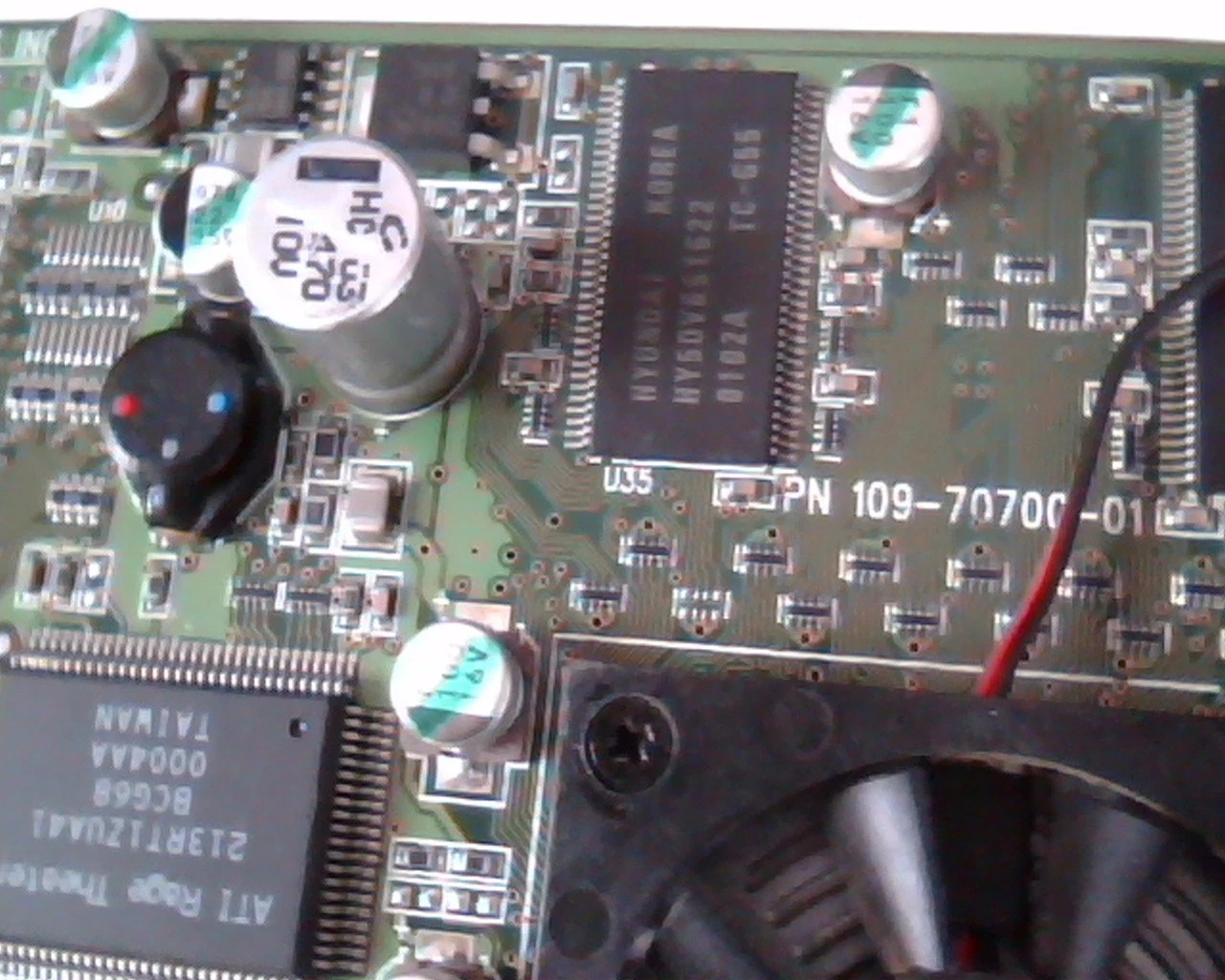 AGP card ATI R6 Rage Theater 109-70700-01 DDRF SD64MB 1027070300 comp VGA Video - image 2