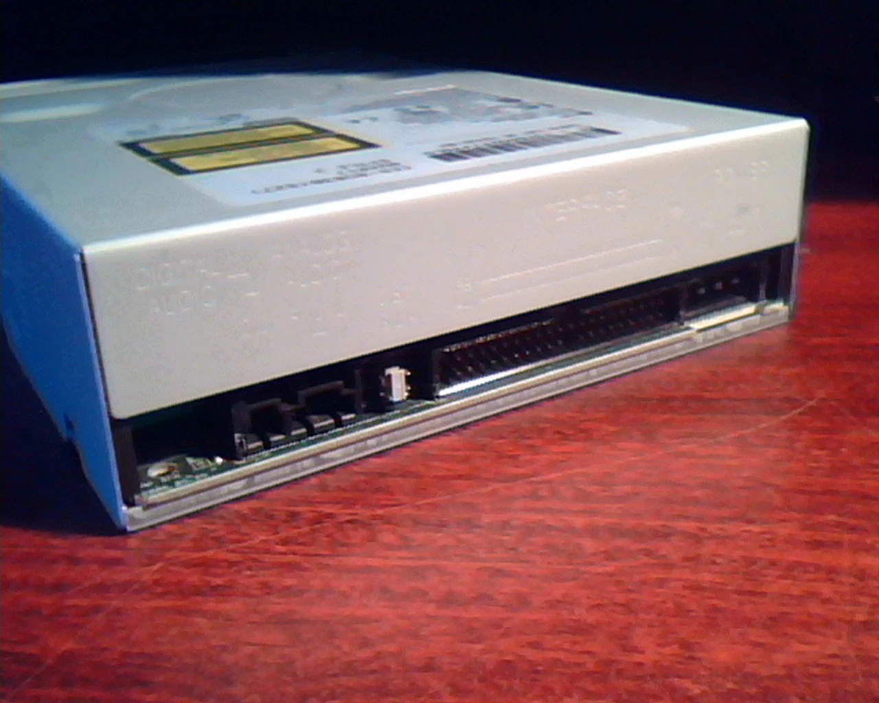 LG CD-R/RW Drive CED-8083B Quartz 152628-6B2 1.10 Sept2000 Compaq 3850H-1246B - image 4