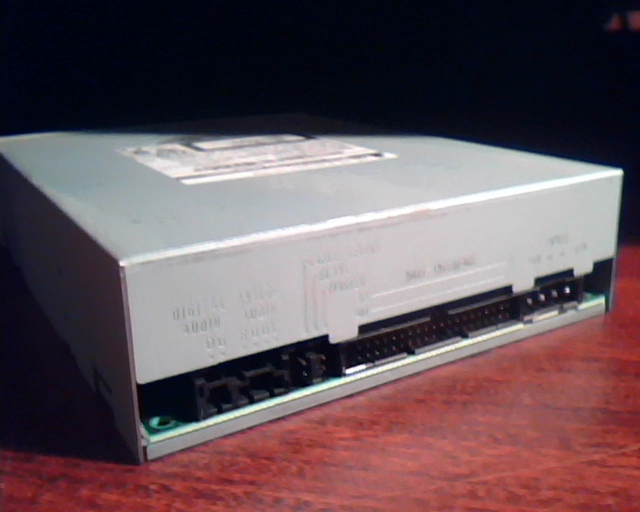 Apple DVD 6X Max Speed DVD-ROM Drive SR-8585-B 678-0206 Feb2000 IUO9TB077CRB - image 4