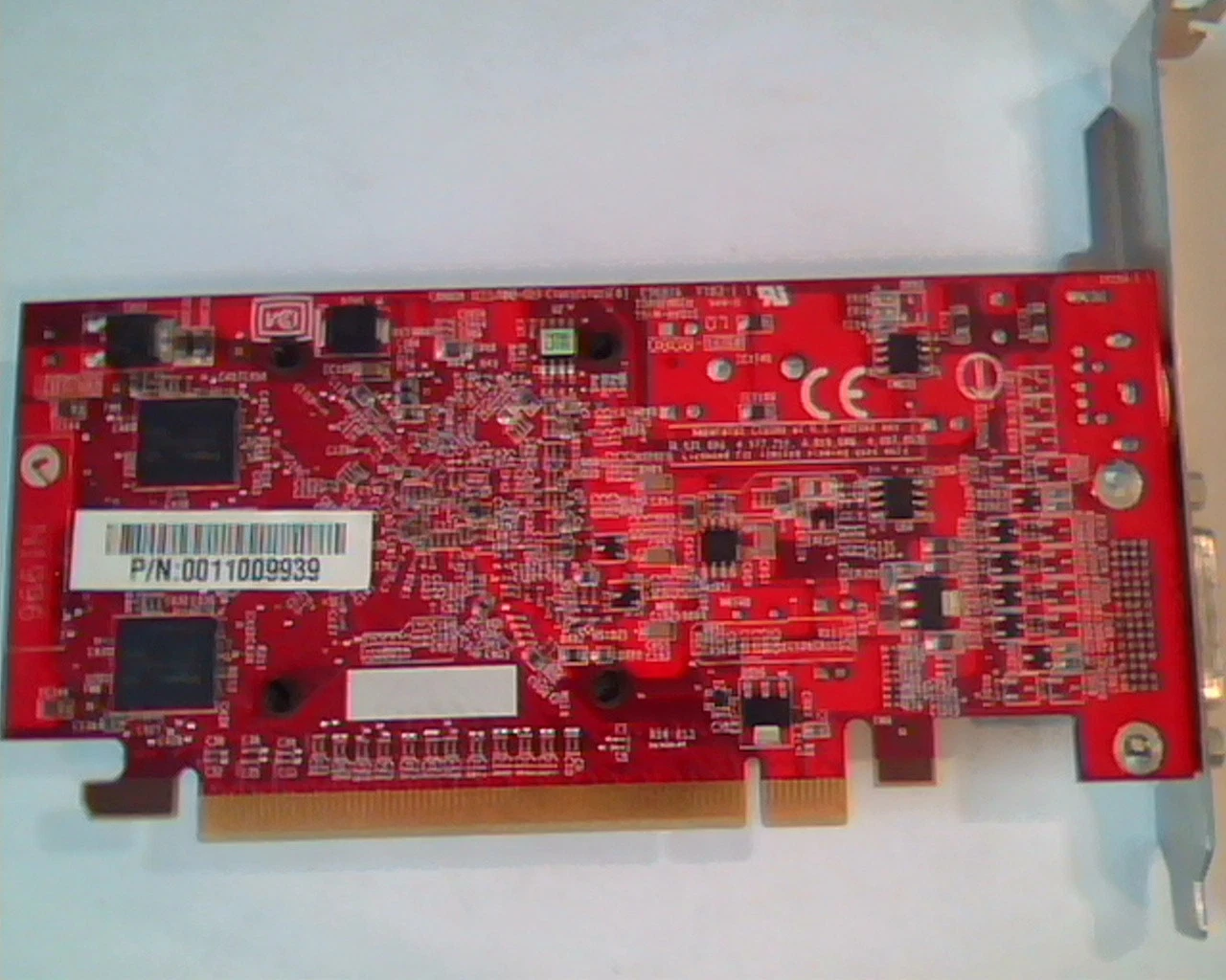 PCI-E Video Graphics Card Model V103 109-B16931-00C DVI S-Video FRU 43C0260 - image 4