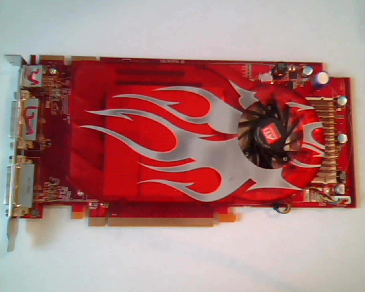 PCI-E express card ATI Radeon 2600XT 256M 109-B10231-00 Dell 0WX092 Dual DVI TV