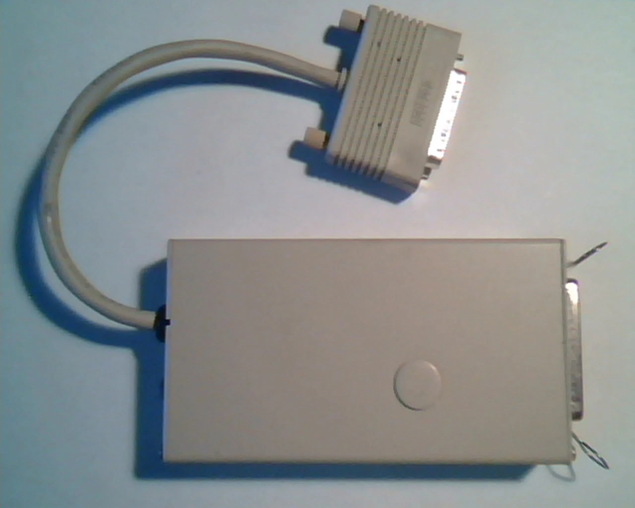 Digital LA10X-EP A0994Q-LA10X-EP 17-00605-01 36-23332-01 DEC cable connector