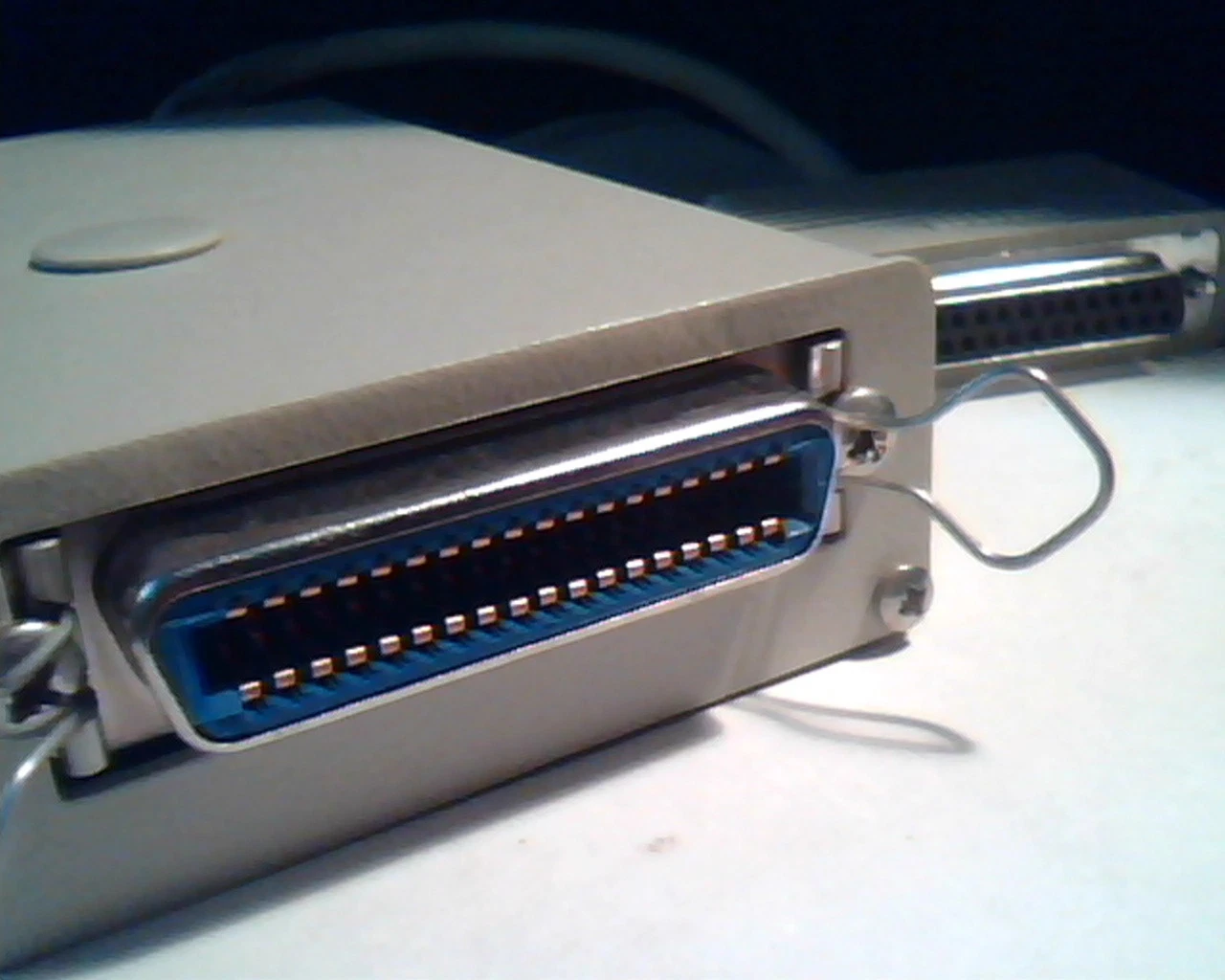 Digital LA10X-EP A0994Q-LA10X-EP 17-00605-01 36-23332-01 DEC cable connector - image 3