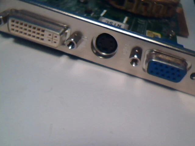AGP Graphics Card 8X ASUS V9520/TD/N/128M DVI VGA SVid TV GeForce FX-5200 video - image 5