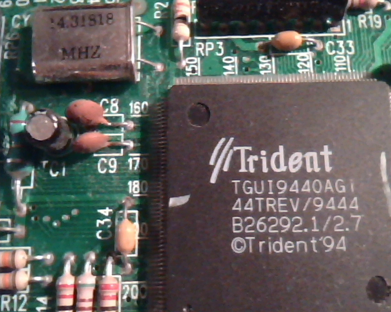 PCI card Trident 7345 Rev C TGUI9440AGi 44TREV/9444 VGA B26292.1/2.7 - image 3
