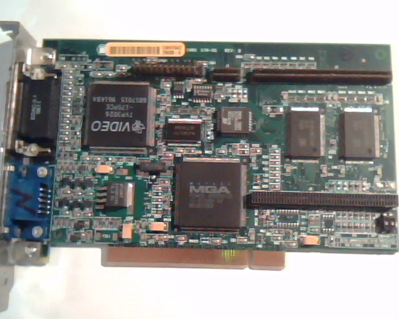 PCI card MGA-MIL/2B 79075010098 Matrox MGA IS-STORM R2 576-05 Rev B TVP3026 VGA - image 2