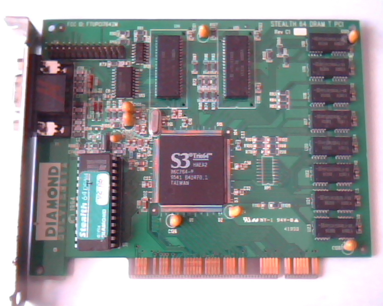 PCI Video card Diamond Stealth 64 DRAM T FTUPCI7642M DMSI T8 N745237 VGA