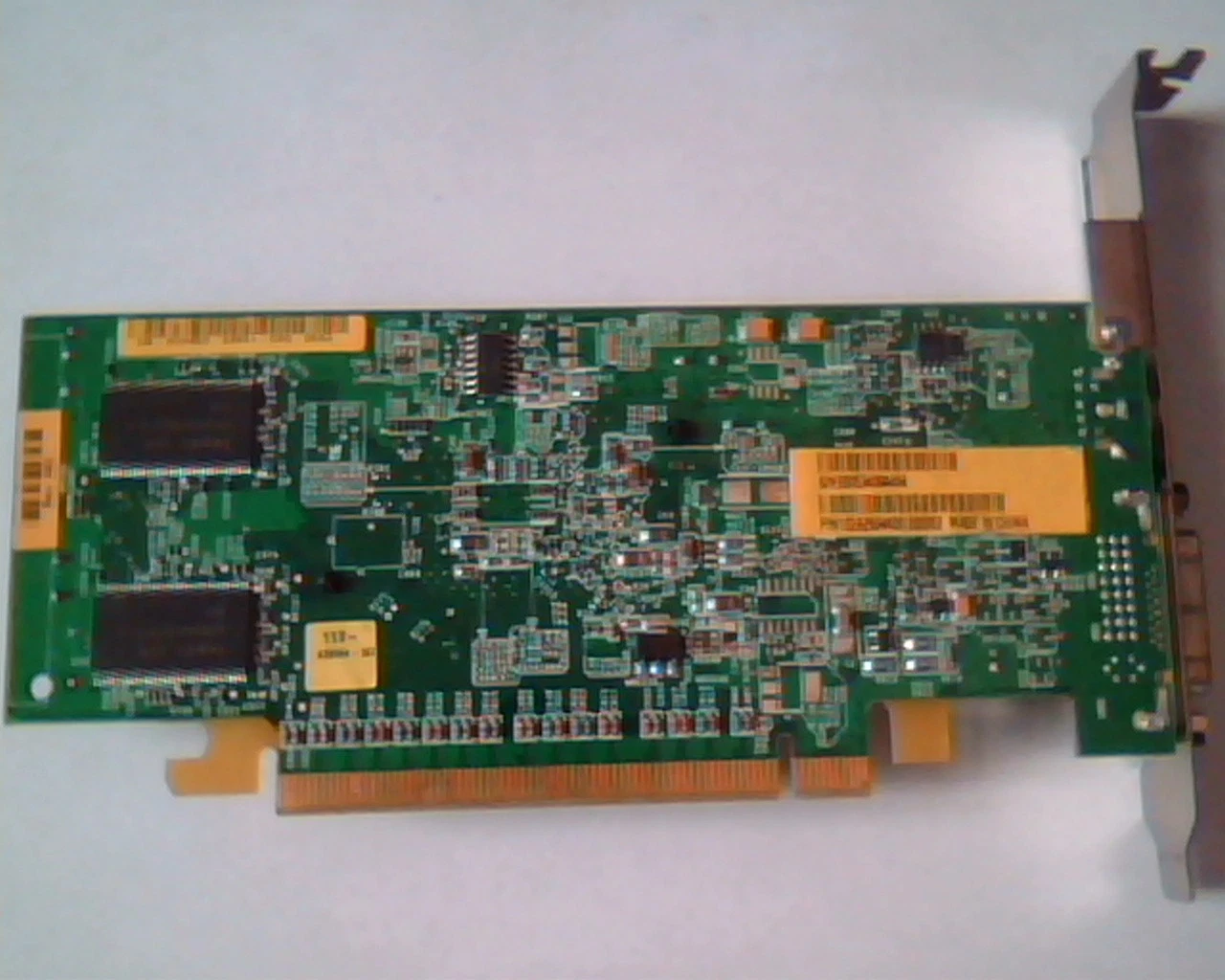 PCI-E express card ATI 109-A26030-01 Rev A01 102A2604400 DVI Video D33A27 - image 5