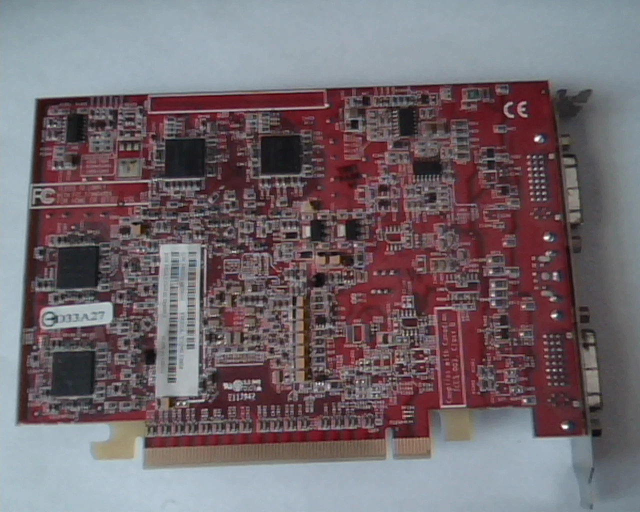 PCI-E express card ATI FIREGL V3200 128M 102A33303102R2 109-A33301-10 Dual DVI - image 3