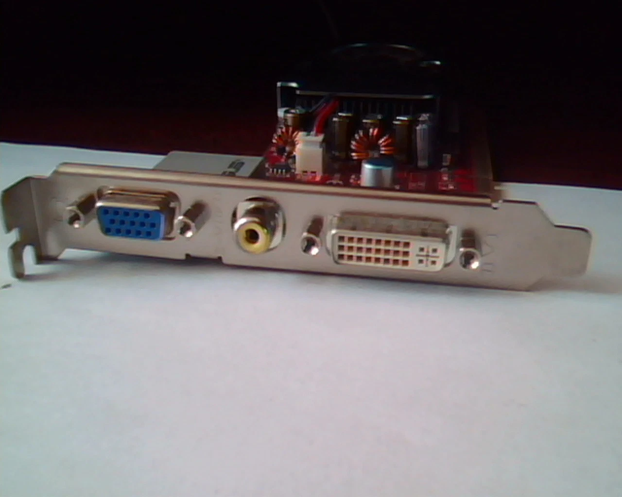 PCI-E express card ASUS A677PD Rev 1.02 EAX1300 TD 128M VGA DVI S-Vid N13219 - image 6
