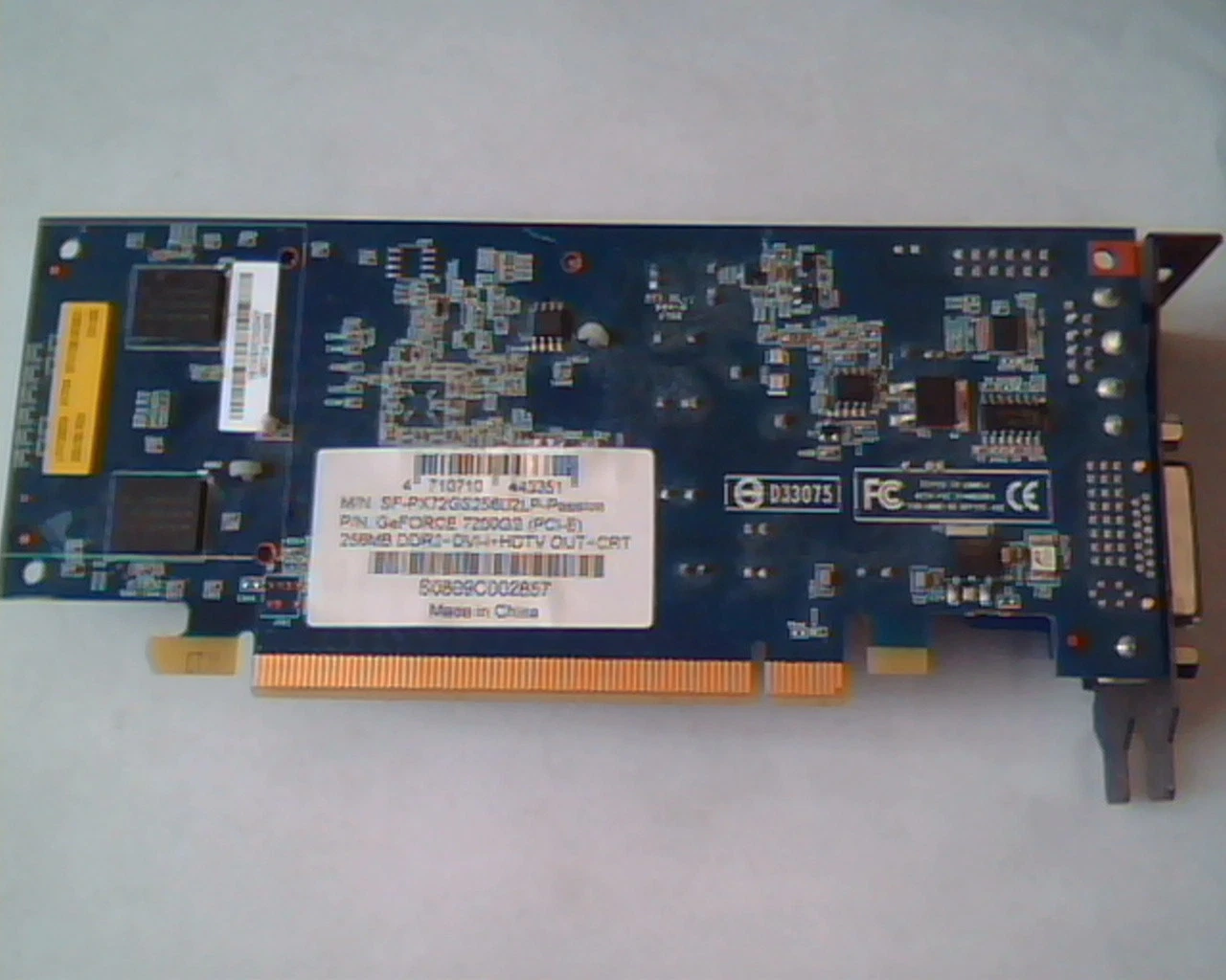 PCI-E express card GeForce 7200GS 256MB DDR2 HDTV VGA Rev A3.1 SFPX84 DVI - image 5