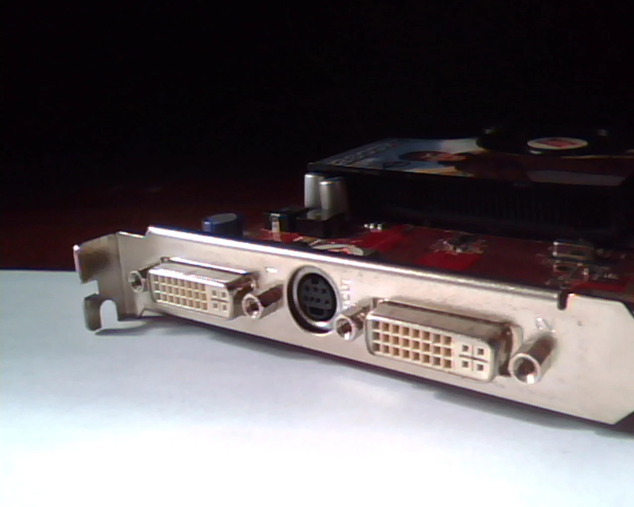 PCI-E express card ATI 109-B14831-00D 90090 Rev 1.0 2600XT512PE3 557016 DVI Comp - image 7