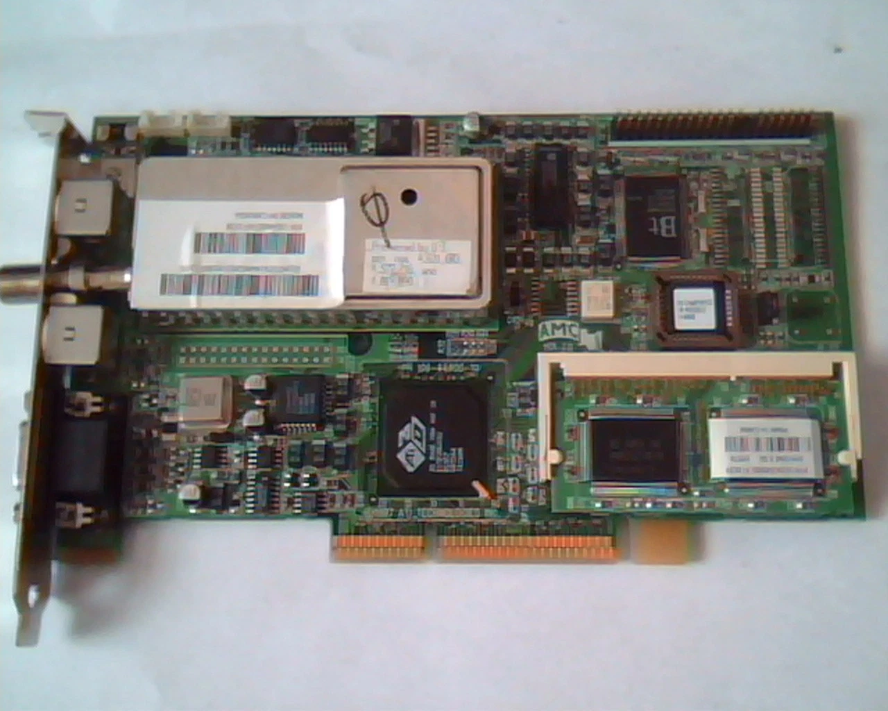 AGP card ATI 109-44600-10 AIW Pro 100-401012 4M 3D Rage 2X Ver 2.0 VGA A/V CATV