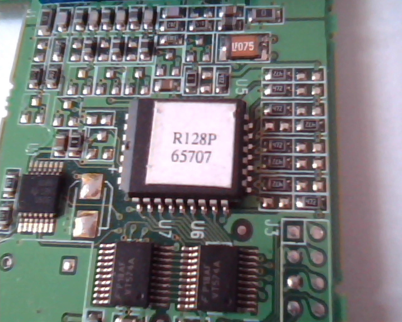 AGP card ATI 109-65700-20 R128P 65707 VGA Xpert2000Pro 32M 1025-B4020 Rage 128 - image 2