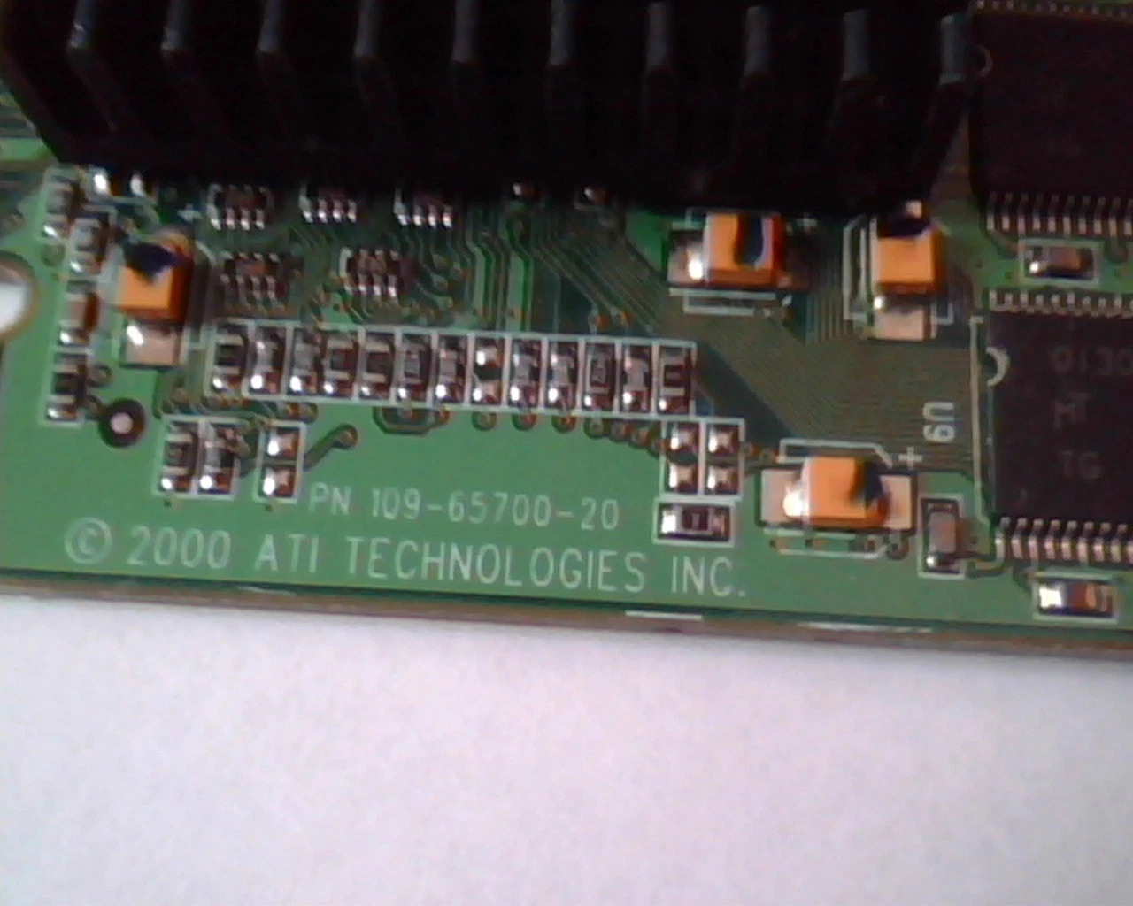 AGP card ATI 109-65700-20 R128P 65707 VGA Xpert2000Pro 32M 1025-B4020 Rage 128 - image 3