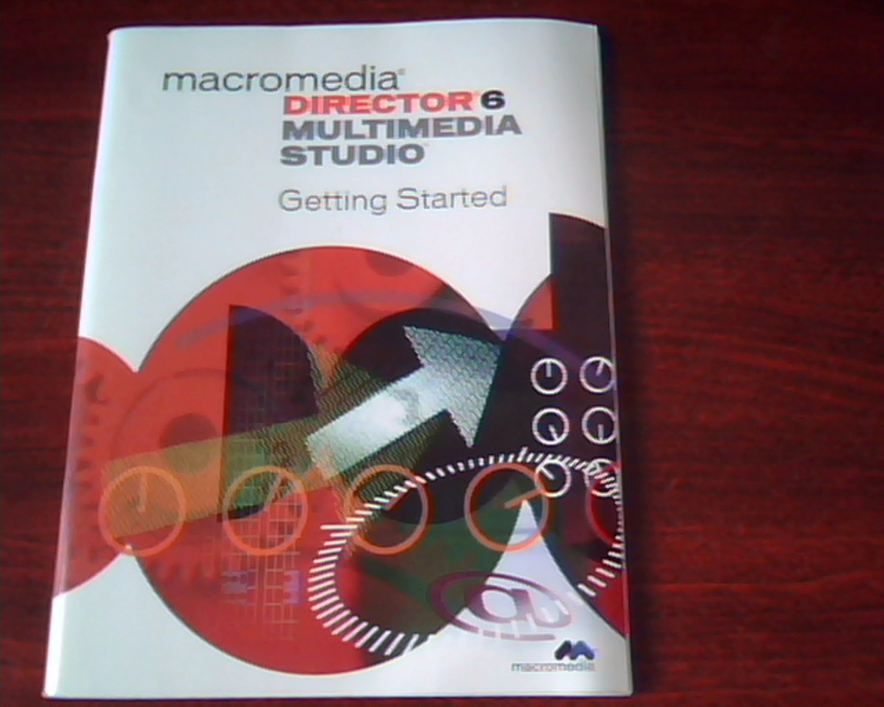 Macromedia Director 6 Multimedia Studio Getting Started Guide March 1997