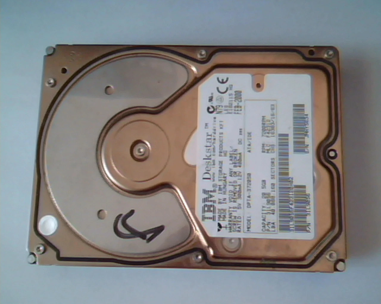 Hard Drive Disk IDE IBM Deskstar DPTA-372050 20.5GB 31L9056 F42312 7200RPM
