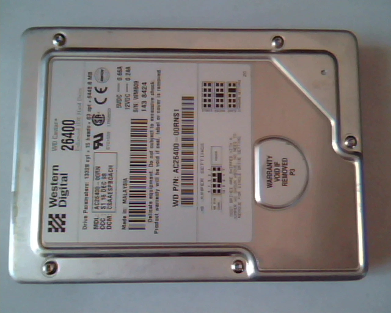 Hard Drive Disk IDE Western Digital 26400 AC26400-00RN CSAAESPBOACH DEC 98