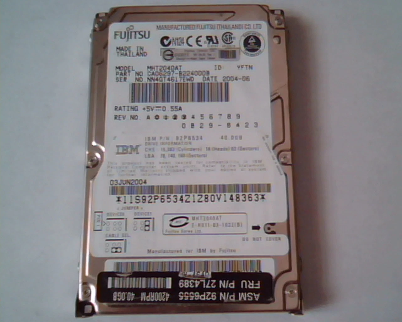 2.5 Hard Disk Drive Fujitsu MHT2040AT YFTN CA06297-B224000B 2004-06 IBM 27L4389