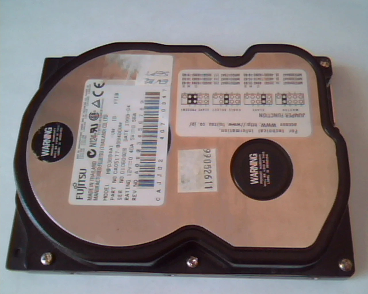 Hard Drive Disk IDE Fujitsu MPD3084AT YTIB CA05177-B99400VW 1999-04 407-0347