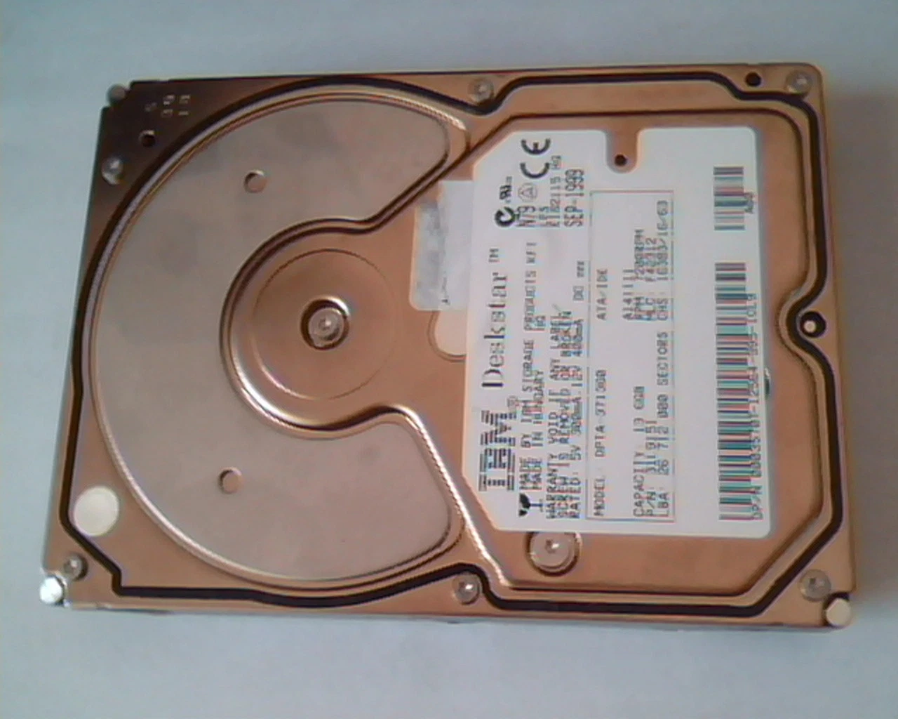 Hard Drive Disk IDE IBM Deskstar DPTA-371360 13.6GB 31L9151 F42312 A141111 SEP
