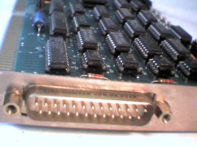 Vintage 16-bt ISA Card - with dual HD637B01 CPU HD37B01XOP HD37B01X0P RS-422 - image 3