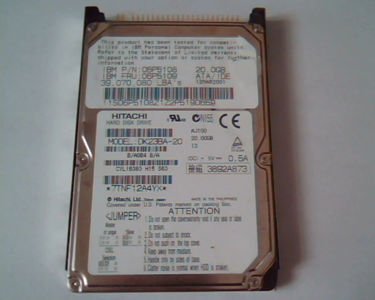 2.5 Hard Disk Drive Hitachi DK23BA-20 20GB 06P5108 IDE 06P5109 12MAR2001