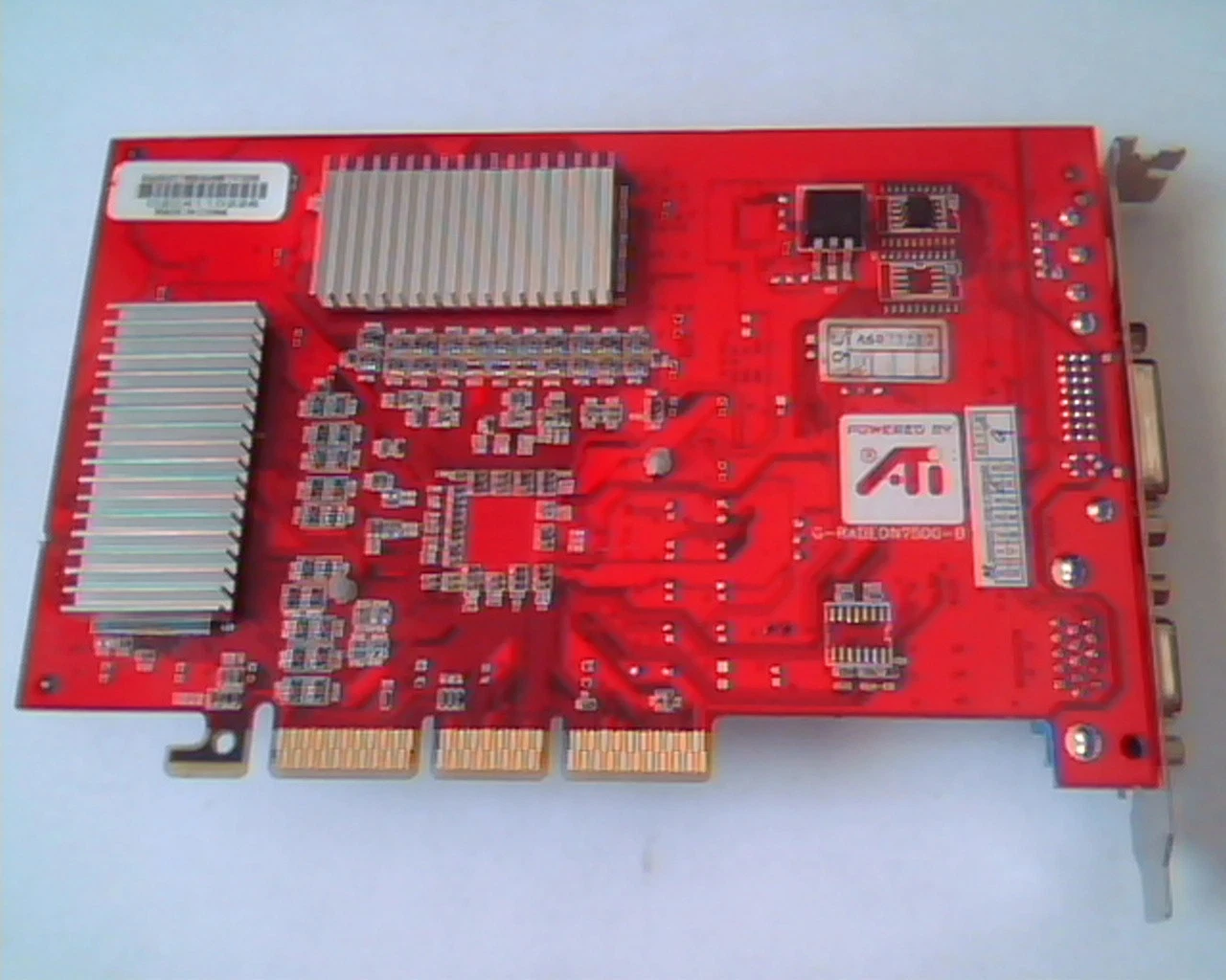 AGP card DDR ATI G-Radeon 7500 TV 64MB Radeon VGA DVI 128Bit - image 6