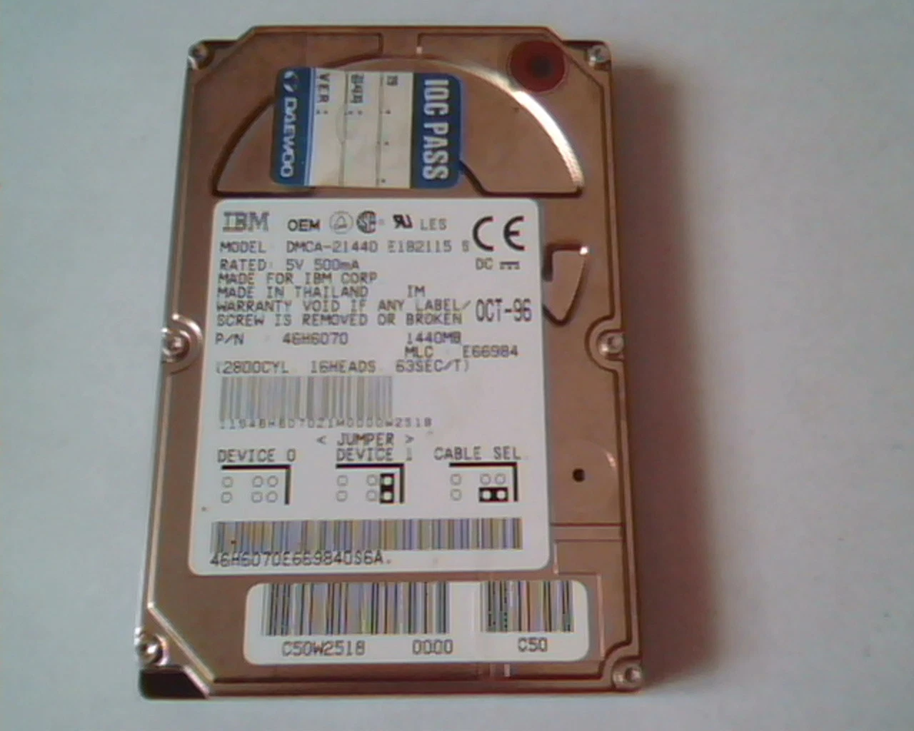 2.5 Hard Disk Drive IBM DMCA-21440 E182115 S 46H6070 E66984 1440MB OCT-96