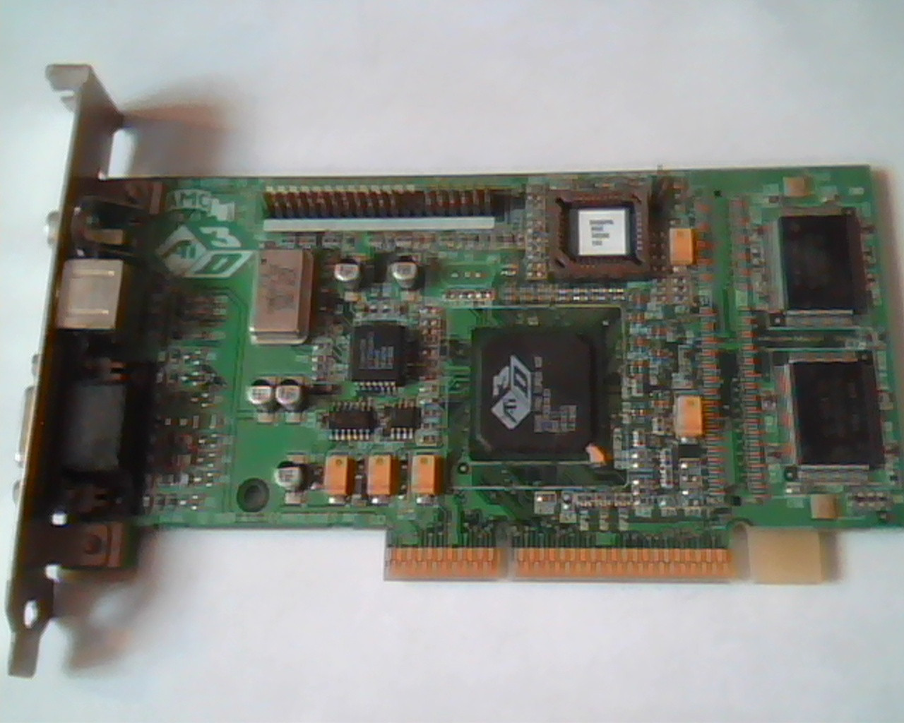 AGP card ATI 109-40200-20 RagePr BGA Ver 2.0 Pro Turbo Rage VGA S-Video Comp out