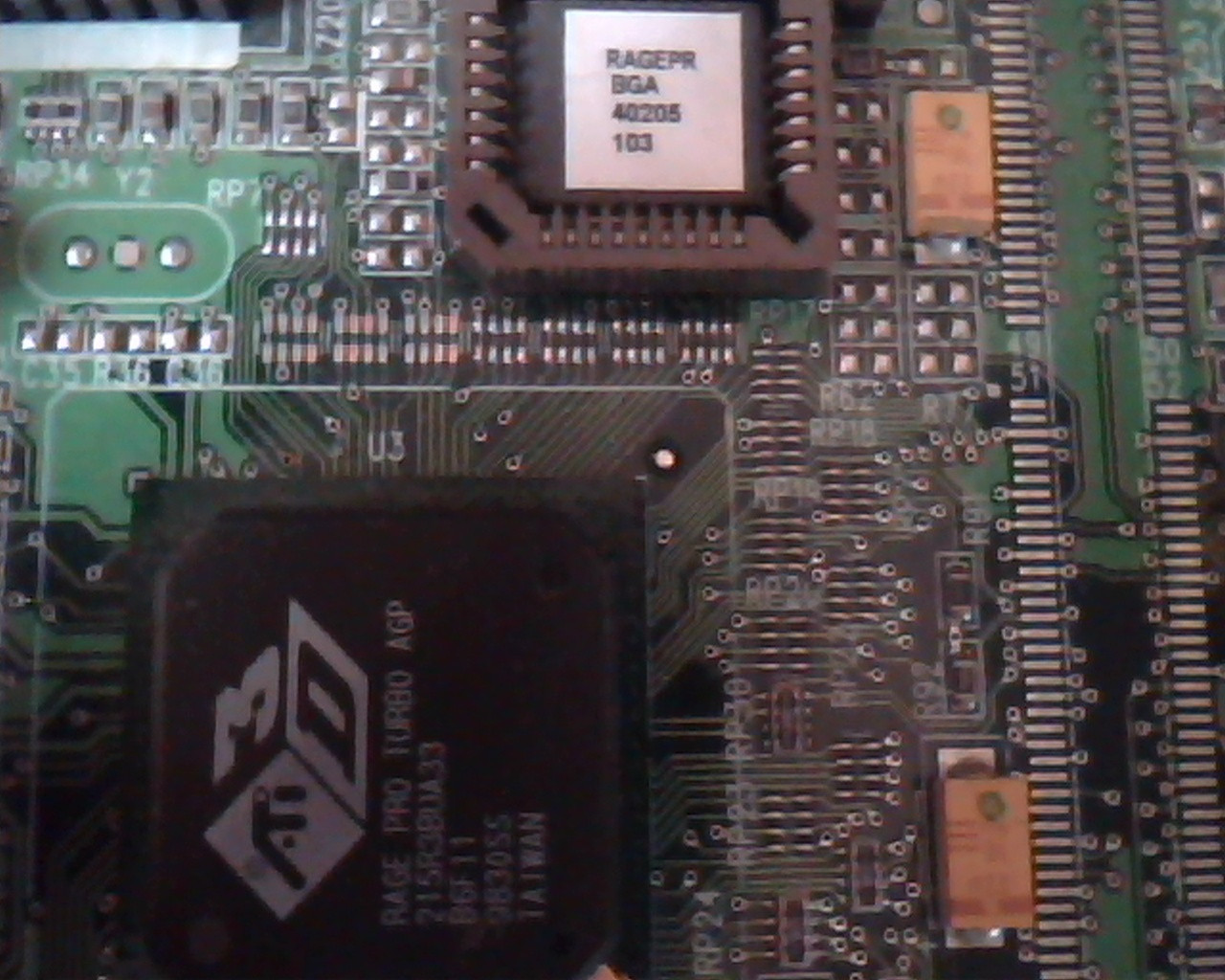 AGP card ATI 109-40200-20 RagePr BGA Ver 2.0 Pro Turbo Rage VGA S-Video Comp out - image 3