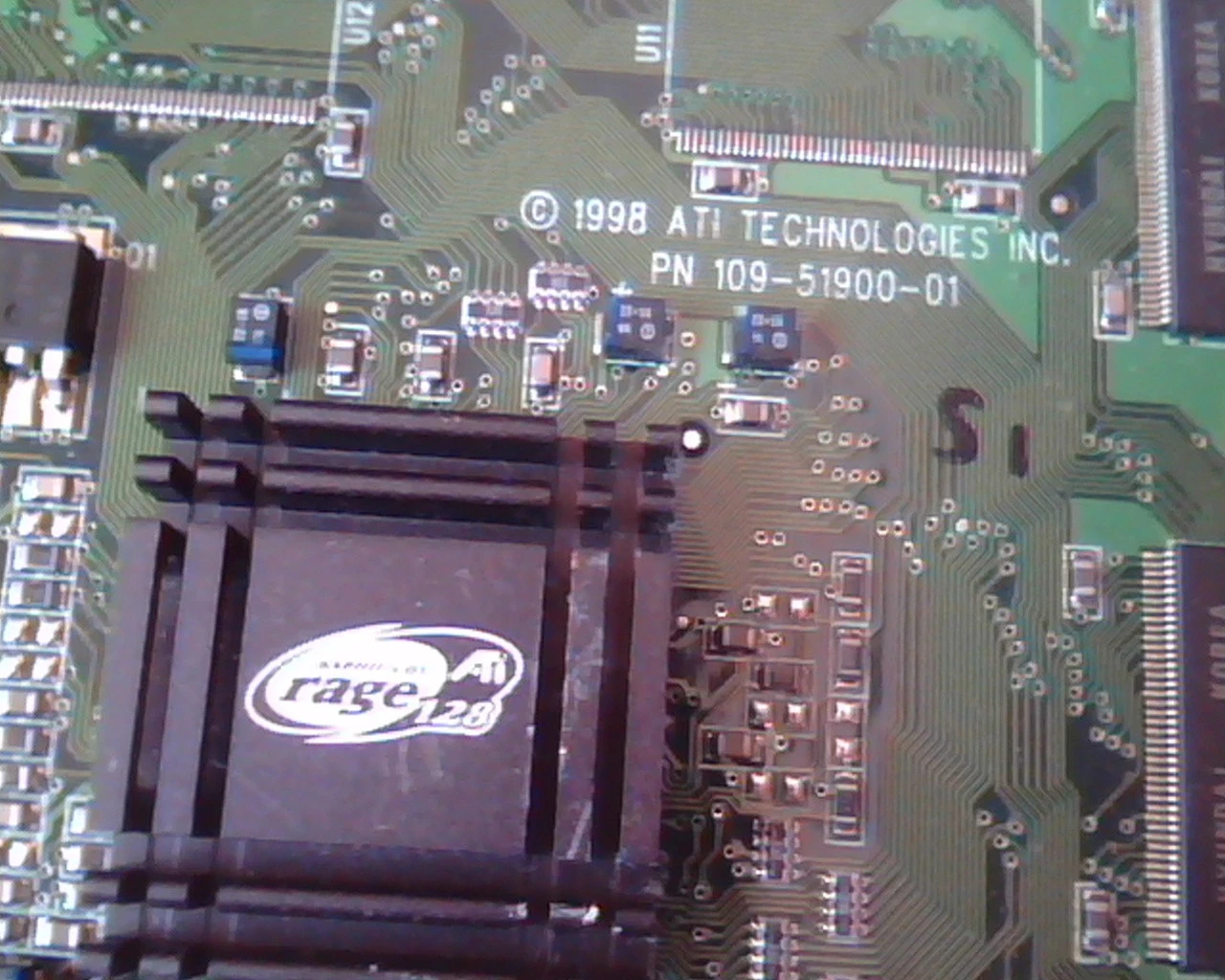 AGP card ATI Rage RAGE128 32M 109-51900-01 VGA 1025-62000 R128 video graphics - image 3