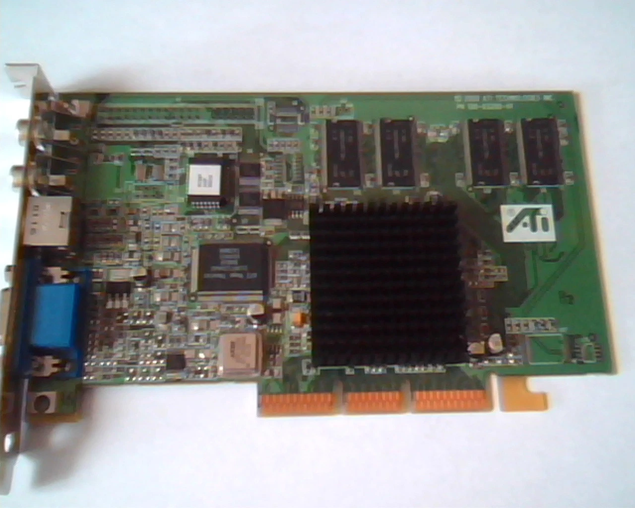 Video Graphics Card AGP ATI Rage 109-63200-01 128 Pro R128P 63216 RCA Composite