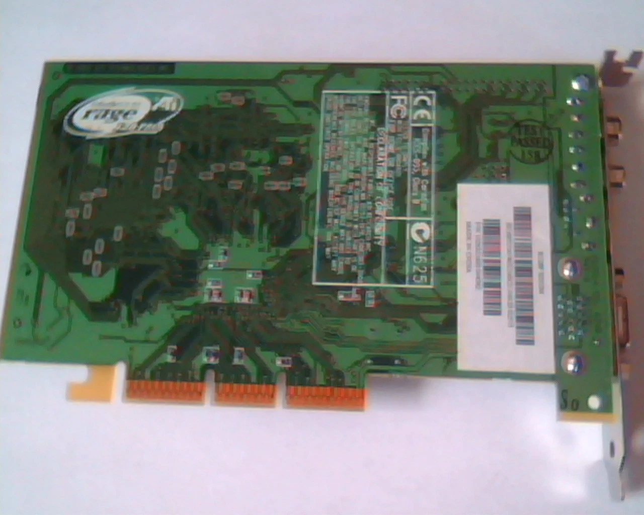 Video Graphics Card AGP ATI Rage 109-63200-01 128 Pro R128P 63216 RCA Composite - image 4