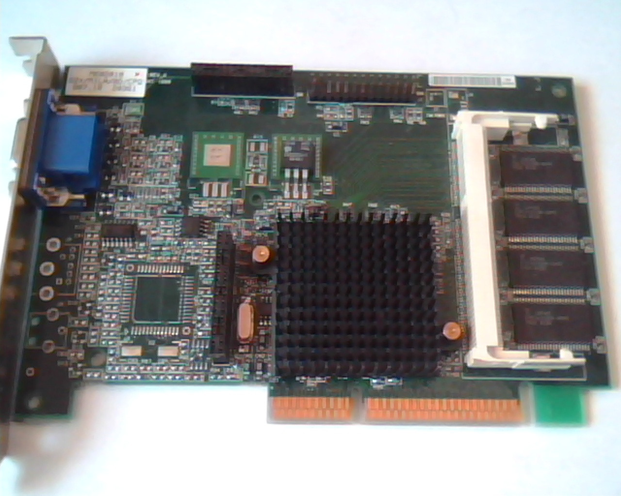 AGP card MK02010 G2+/MILA/CPQ 007.10 MGI 400778-002 402125-001 VGA