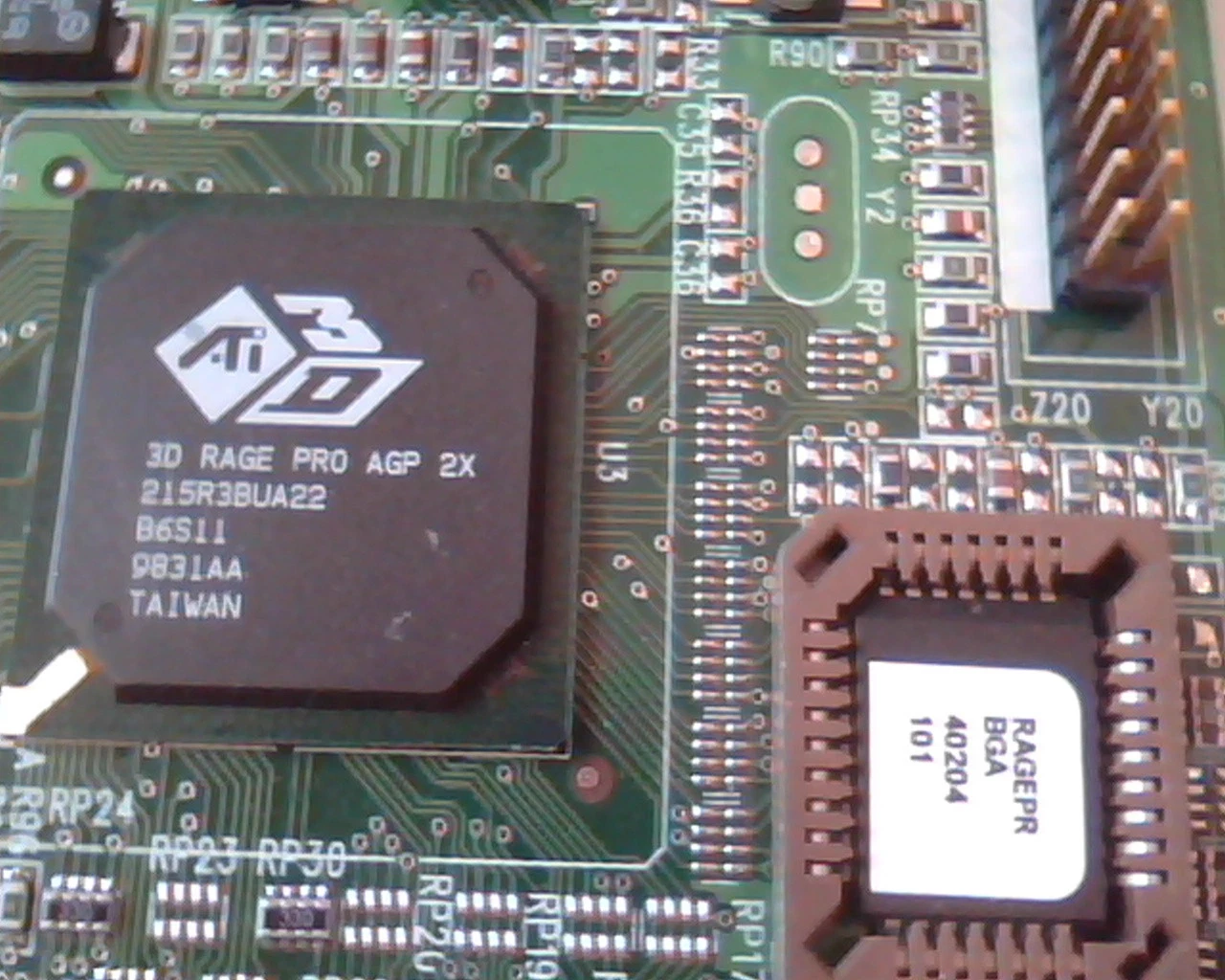 Video Graphics Card AGP TI Rage 3D 2X 109-40200-20 RagePro 1024200400 Comp VGA - image 3
