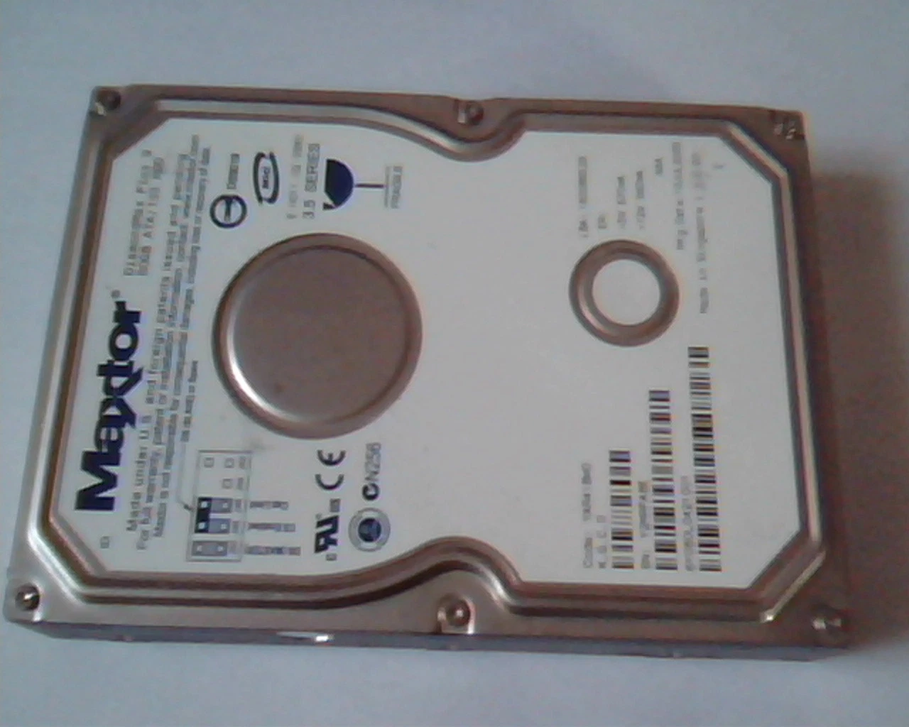 Hard Drive Disk IDE Maxtor DiamondMax Plus 9 80GB YAR41BWO 160086528 K,G,C,D