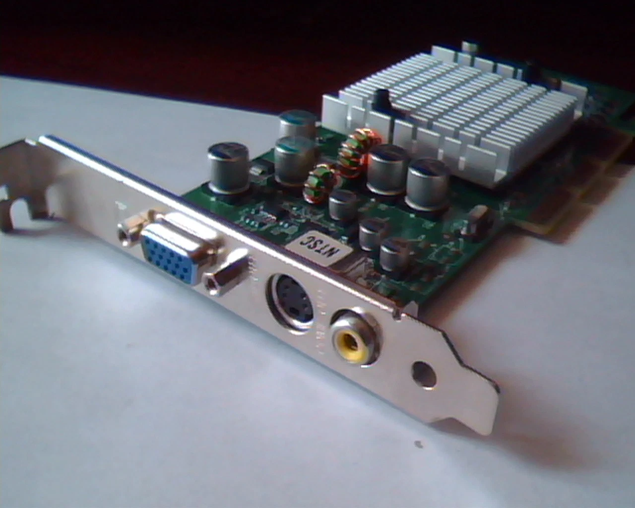 AGP card ASUS V9180Magic T 64M 4L A21-0564 C1V47F S-Vid VGA Comp V9180 - image 6