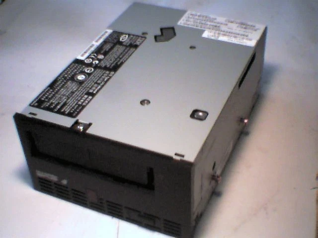 IBM LTO Ultrium4 SAS Drive 95P4853 95P4857 DELL 0HU537
