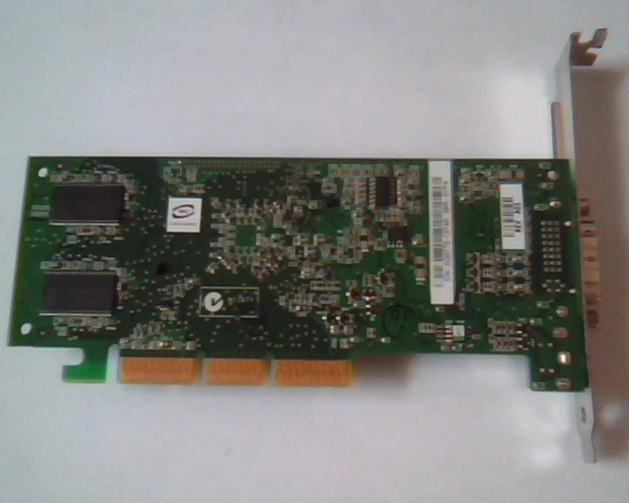 AGP card NVIDIA 180-10117-0000-B00 P117 CN-0G0770-13740-39R-01P4 Rev A01 DVI TV - image 4