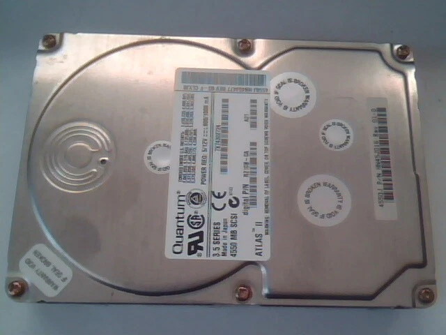 Hard Drive Quantum 4550J HN45J016 Rev 01-D DEC RZ1CB-CA 4550 MB SCSI 80-pin SCA