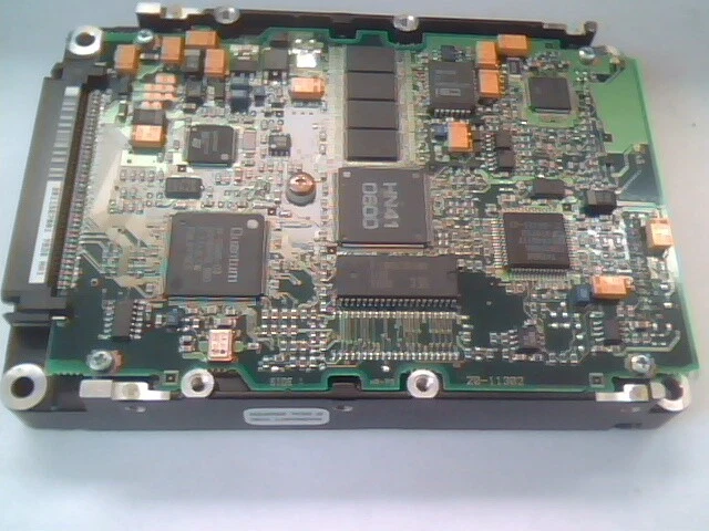 Hard Drive Quantum 4550J HN45J016 Rev 01-D DEC RZ1CB-CA 4550 MB SCSI 80-pin SCA - image 5